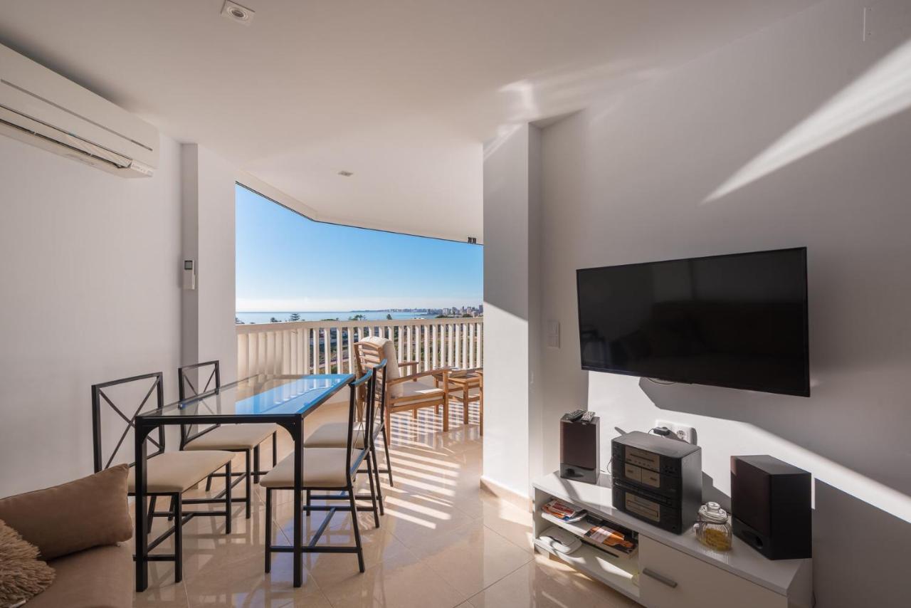 Room In Apartment - 1St Line Top Floor Apartment Carrer del Mar Экстерьер фото